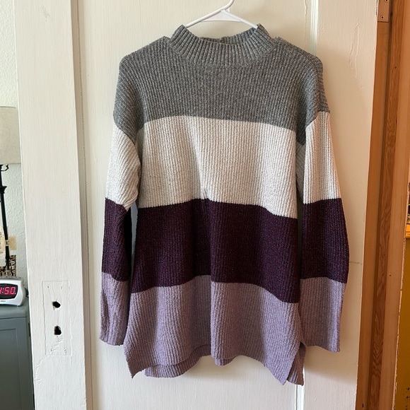 Colorblock Sweater - Picture 1 of 3